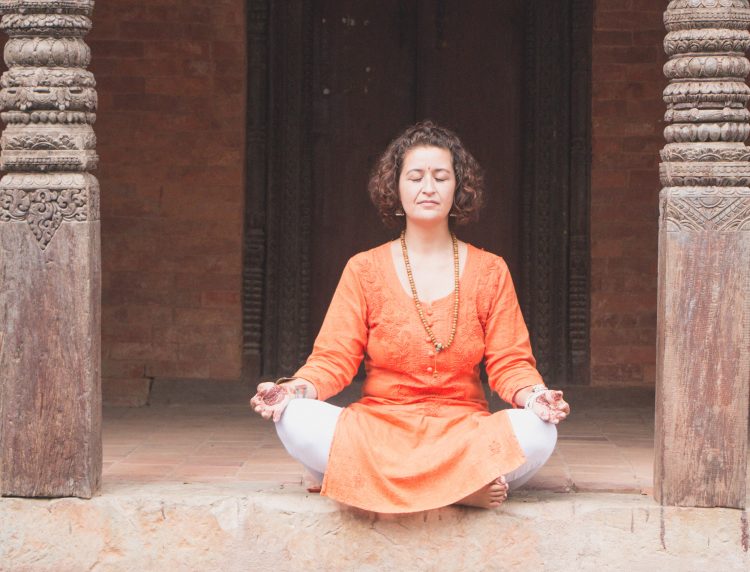 Méditation à Pashupatinath, Népal